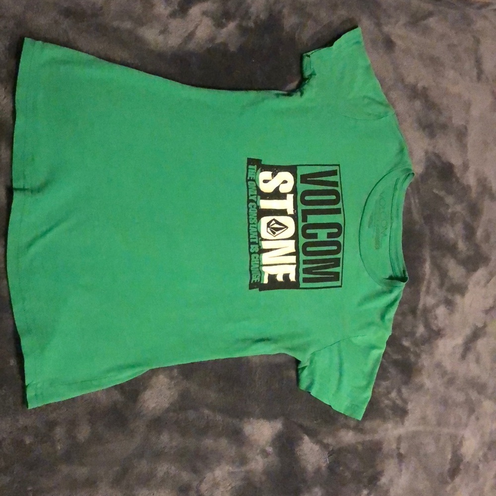 Volcom T